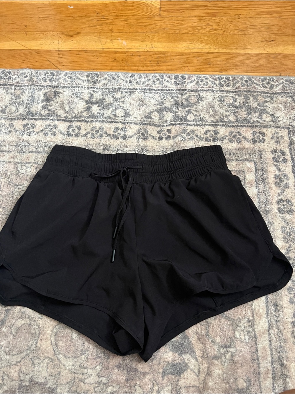 90 Degree black workout shorts